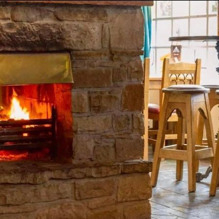 The Three Way Inn Эннискиллен Экстерьер фото