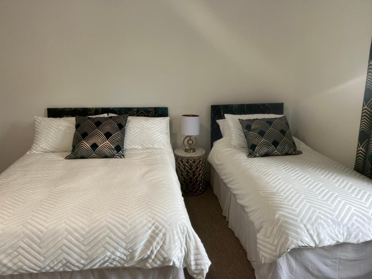 The Three Way Inn Эннискиллен Экстерьер фото